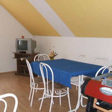 Feherszeker Apartmanok Abádszalók Rom bilde