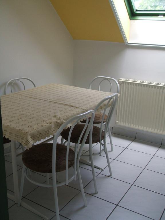 Feherszeker Apartmanok Abádszalók Rom bilde